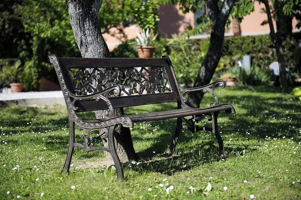 Hotel Villa Belvedere San Gimignano 3*,  Italia