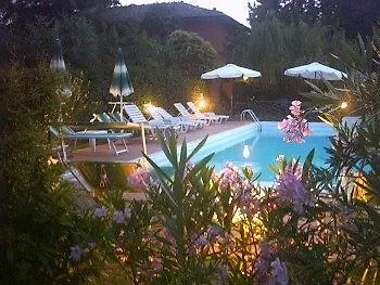 Hotel Villa Belvedere San Gimignano 3*,  Itálie
